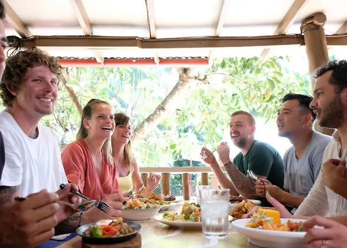 Mad Monkey SiquijorHostel